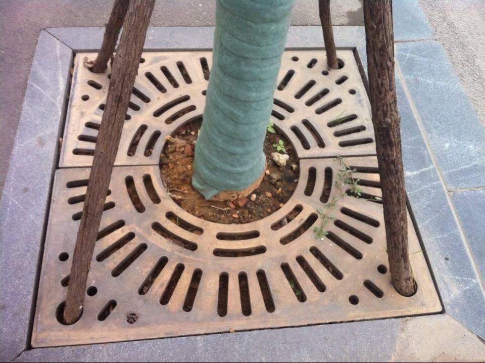  樹(shù)脂護(hù)樹(shù)板的產(chǎn)品優(yōu)勢(shì)